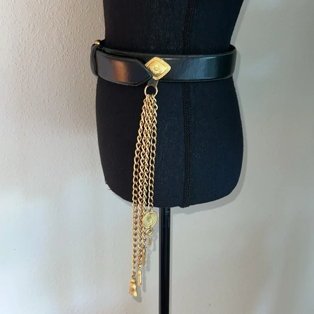 ESCADA Women’s Collaboration with Avignon Black Leather Belt Gilded Gold Charms